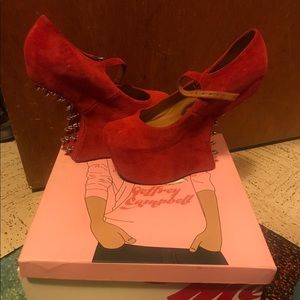 Jeffrey Campbell night walk